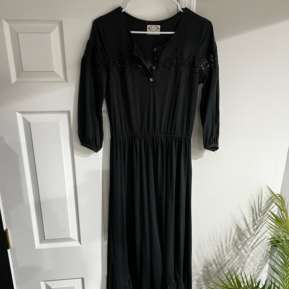 Joyfolie Ruffle Bottom Dress